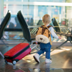 Come insegnare ai bambini a farsi la valigia da soli